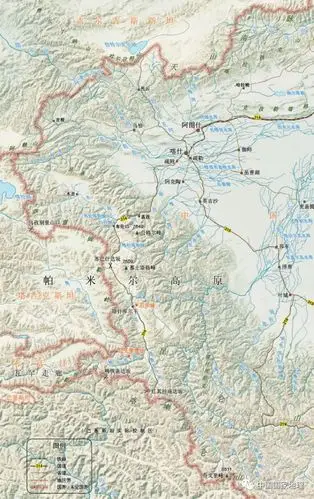 帕米尔高原在哪儿▲ 帕米尔是由中亚腹地的许多山脉汇聚而形成的一个