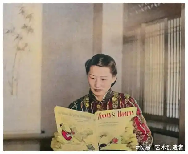 赵一荻年轻时的彩色照片她无怨无悔地陪伴了张学良半个多世纪