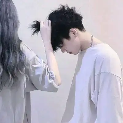 高清双人情头一左一右超甜图片