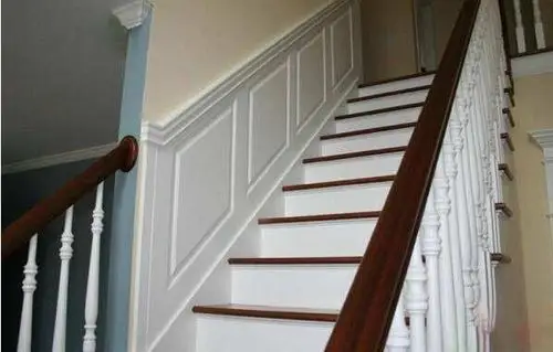 楼梯斜墙裙怎么贴?有什么作用?