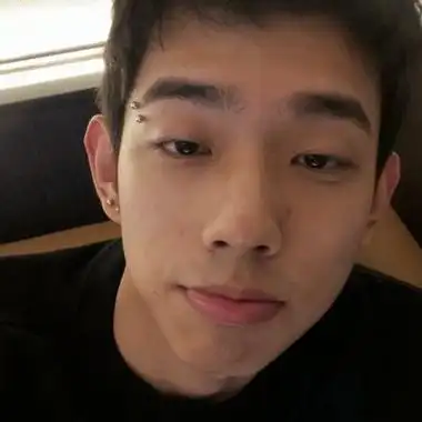 帅气的精神小伙头像气质男头高清超酷真人图片大全