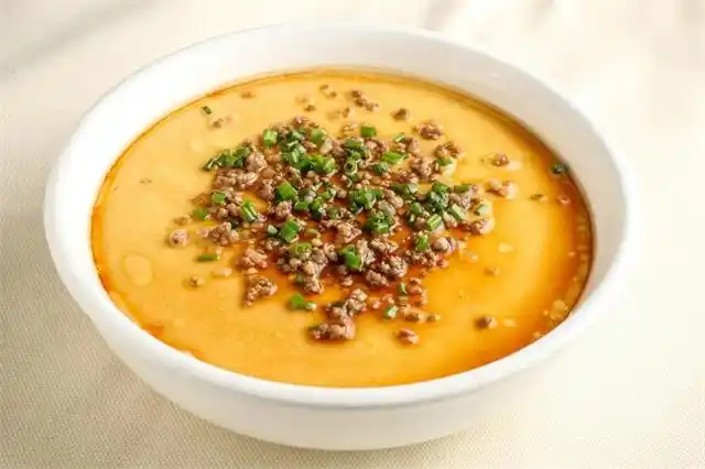 肉末蒸蛋怎么做好吃又嫩?只需要做好这一步,保证老人小孩都喜欢