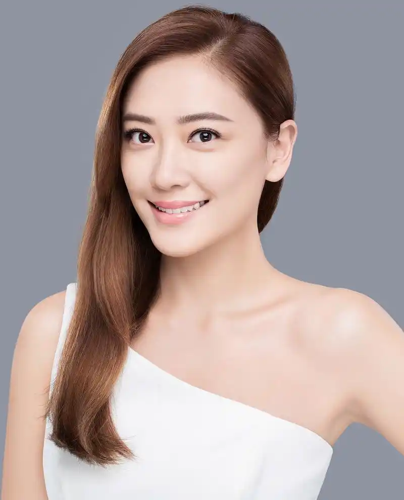 应采儿拒绝帮颖儿点餐当众教育,转眼帮谢娜点餐,网友:接受不了