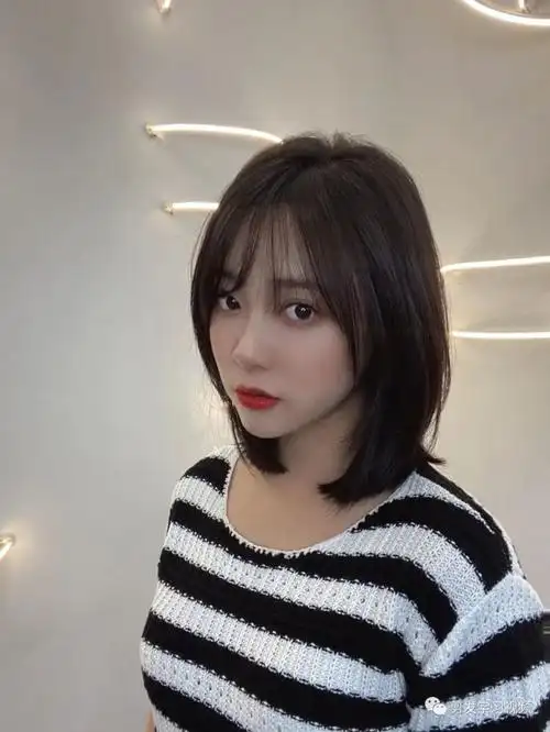 2021年最火"初恋锁骨发"|发型|脸型|锁骨发