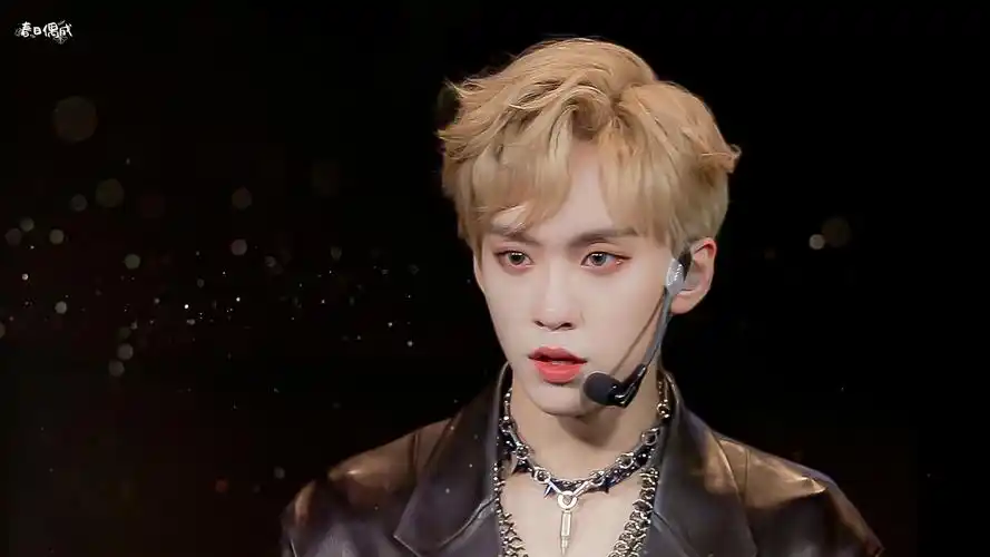 有哪些帅到爆炸的余景天照片图片壁纸