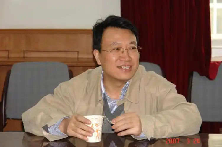 中国气象局科技发展司副司长罗云峰