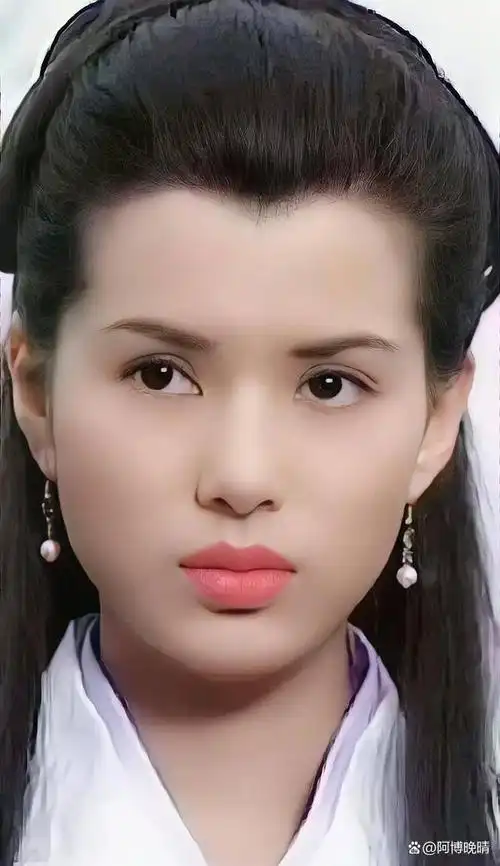 各位版本的《神雕侠侣》,印象最深的仍是95版的李若彤小龙女,颜值高