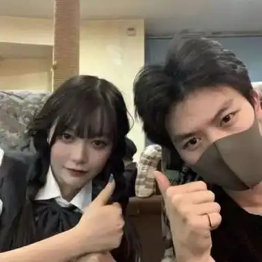 纯欲双人好看情侣头像真人可爱