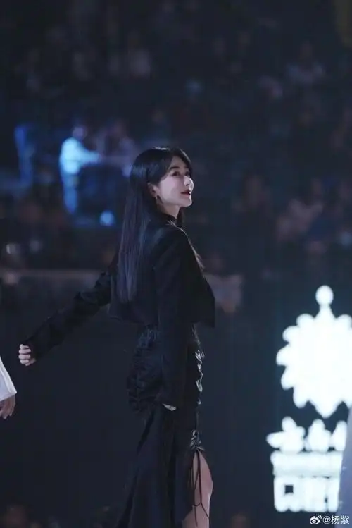 转发这个杨紫欧气满满