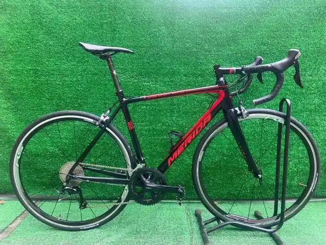 美利达斯特拉400tw公路车,顶级铝架,碳纤维坐管, 碳纤维 - 抖音