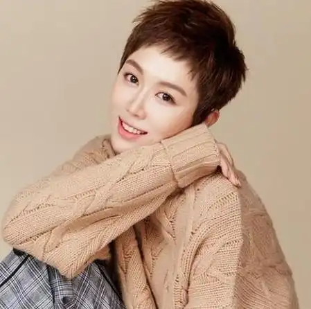 2020款假小子短发发型图片