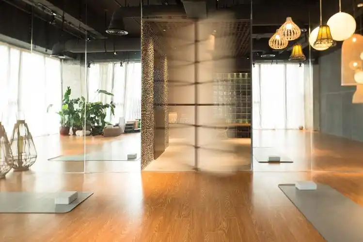 小型瑜伽馆装修 给你不一样的健身体验!