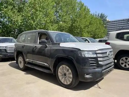 2023款丰田酷路泽lc300出售80余万起提