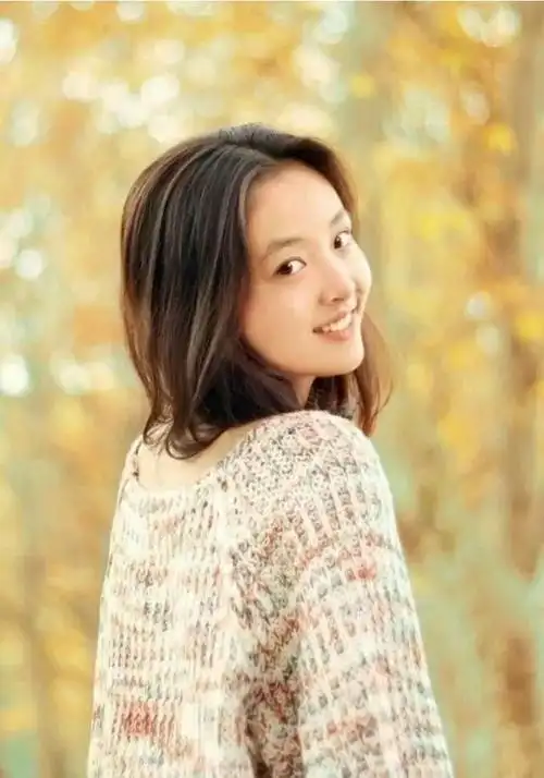 又是一枚男神杀手28岁吴倩就能拥有可爱成18的超能力