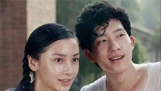 杨颖与井柏然合影纪念十年友谊,井柏然现在面对杨颖还会害羞吗?