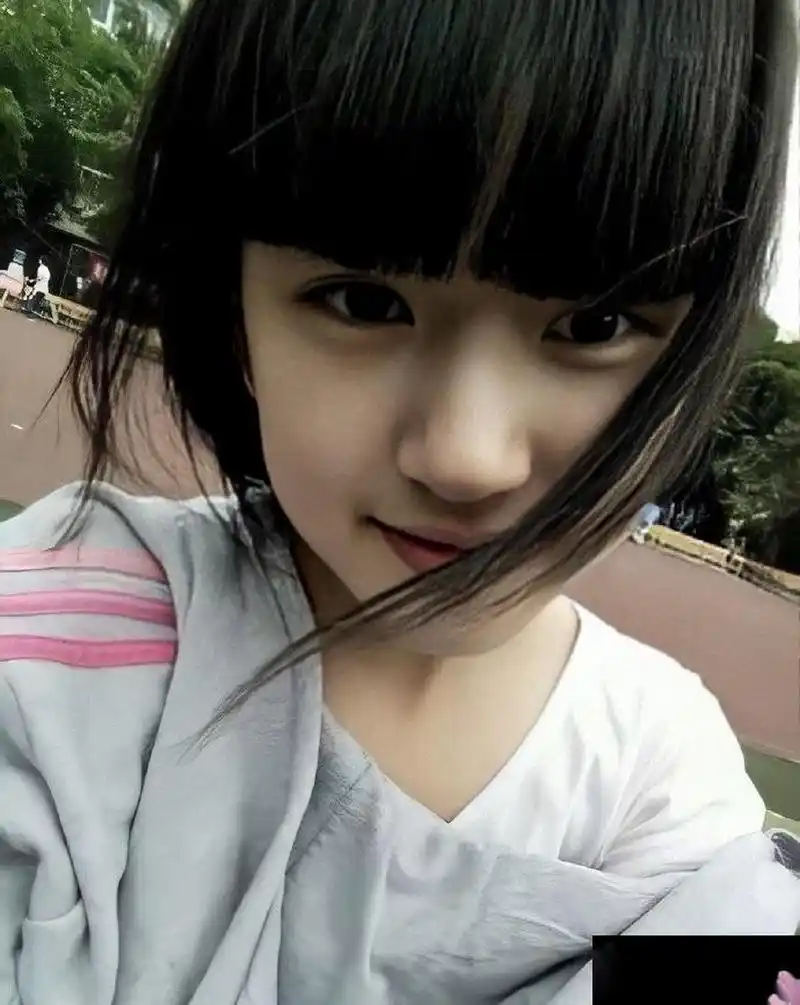 赵露思初中时期照片曝光