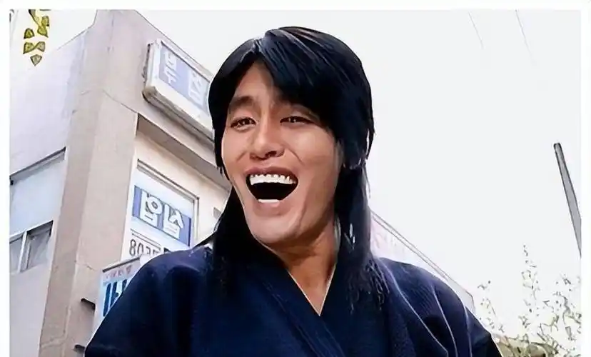 靠表情包金馆长大笑爆红中国_我国_小伙伴_网络