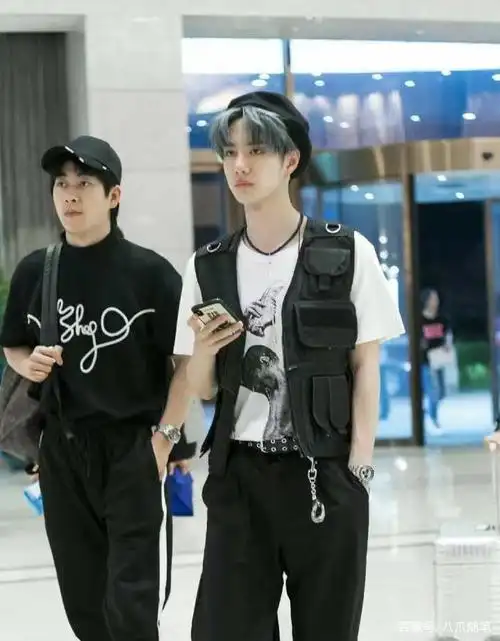 如何与王一博形影不离化身养乐多成为助理