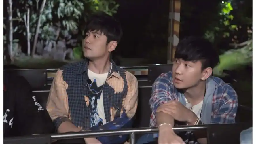 周杰伦林俊杰联合给林妈妈惊喜,三个理由不得不看《周游记》