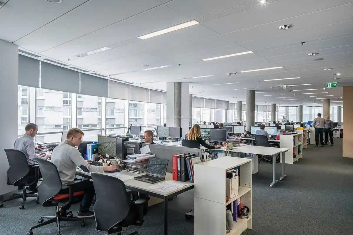 杭州办公室装修风格有哪些2021年流行的办公室装修风格