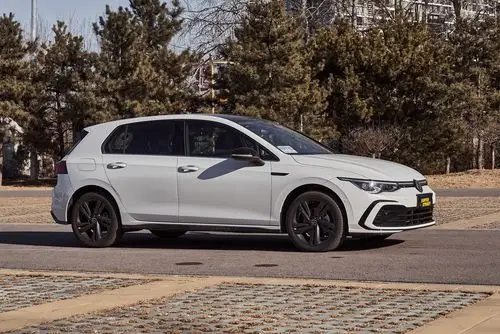 试驾全新数字高尔夫8 更智能更精致的智慧座驾