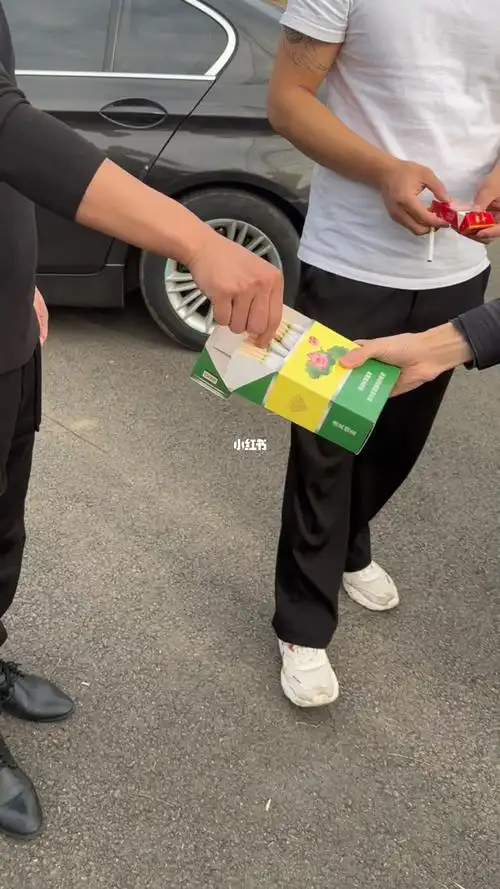 过年给兄弟们发烟得大气一点冬天的第一条烟仪式感不能少