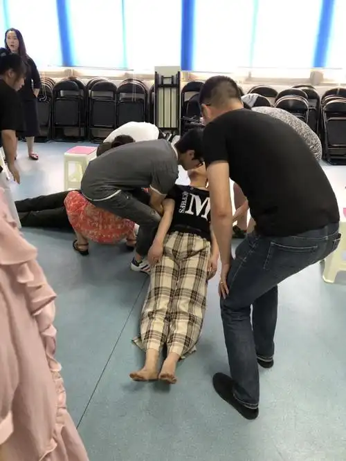 催眠实操班精彩瞬间