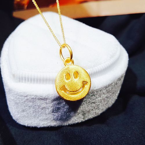 颜沫 黄金微笑吊坠足金999圆牌双面笑脸表情项链女款3硬金锁骨链金