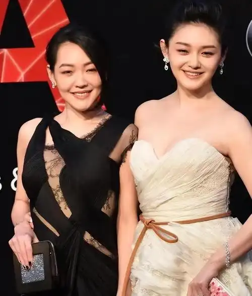 小s出席活动曝夫妻生活,结婚十多年老夫老妻,已经不想碰对方|小s|大s