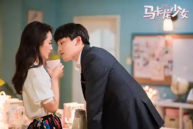 三天播放破亿的《马卡龙少女》,改观了对"网红"的偏见?