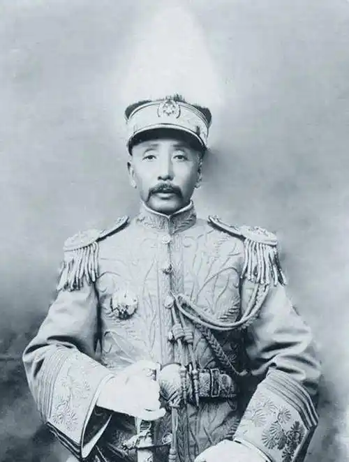 来到沈阳大帅府,对售票员亮明身份:我就不买票了_张作霖_闾实_张学良