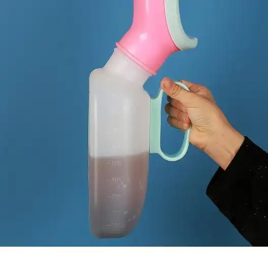 老人小便壶软口带盖夜壶女卧室接尿器 普通款女士专用软口尿壶【图片