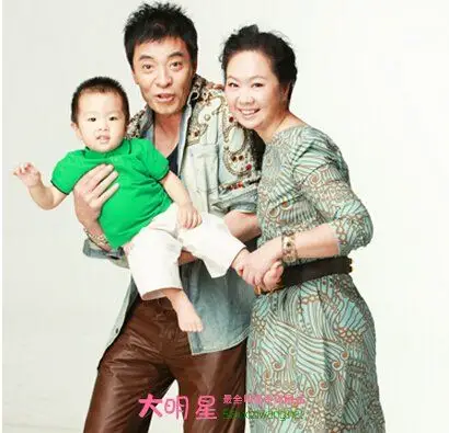 刘威妻子究竟是谁 刘威妻子资料照片