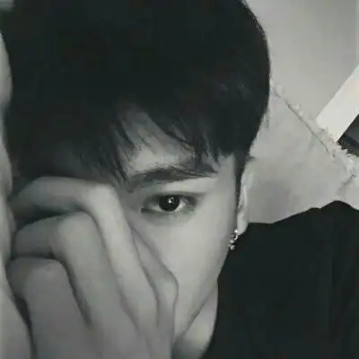 男生半脸头像高冷半边脸男生头像