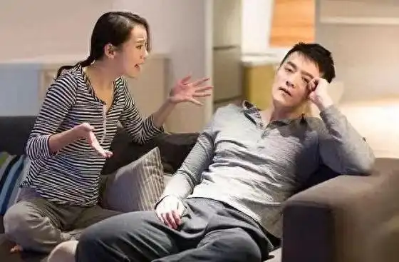 我退休金5000养活女儿一家收到女儿转错的50000我心如刀绞