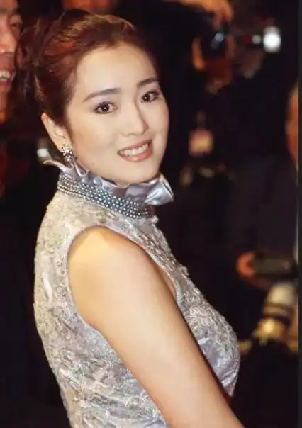 9位大骨架女星走红毯穿对了风情万种穿错了就是灾难现场