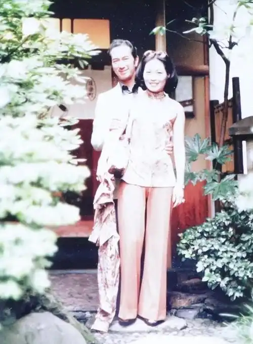 赌王二太蓝琼缨年轻时多美说出来你或许不信但老照片不会说谎