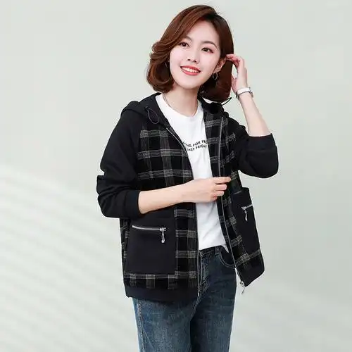 早春格子短外套女士宽松休闲妈妈春装2021新款中年洋气上衣夹克衫