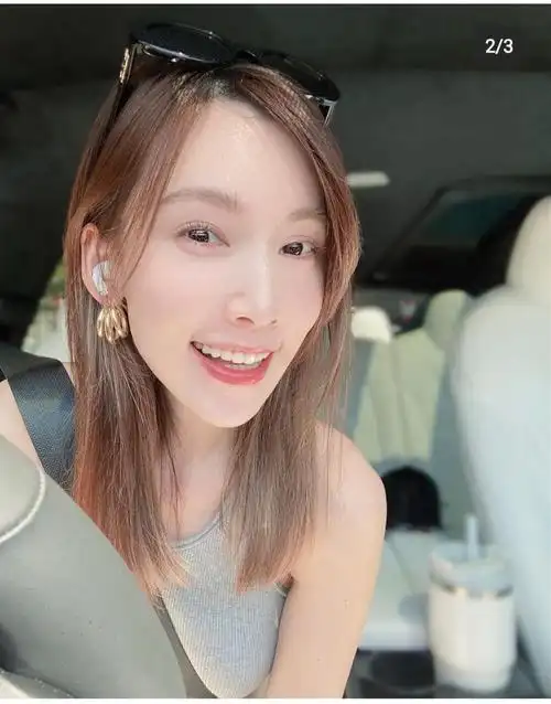 陈若仪晚上吃螺蛳粉,第一次吃,感觉太好吃了.