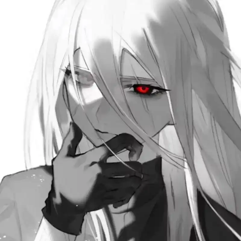 个性银发鸳鸯眼/红眼女杀手/动漫女生头像