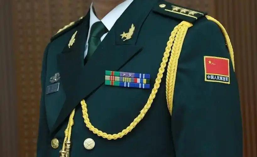 继21式军服后,解放军服装再迎巨变,抢先看看这次的变化在哪里?