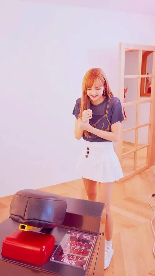 lisa2525202028212423242825