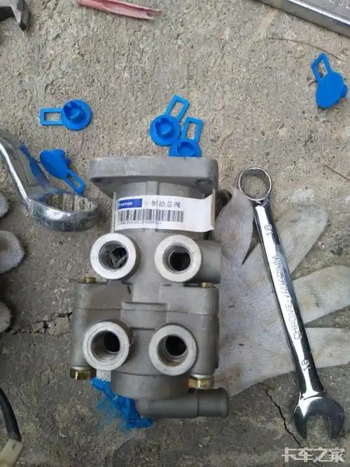 威伯科刹车总泵