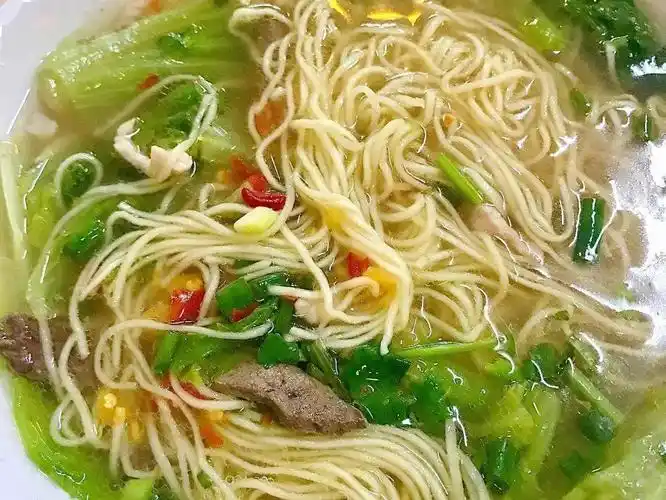 味道直接提升一个档次!也可以加个蛋哦!伊面汤加溏心蛋