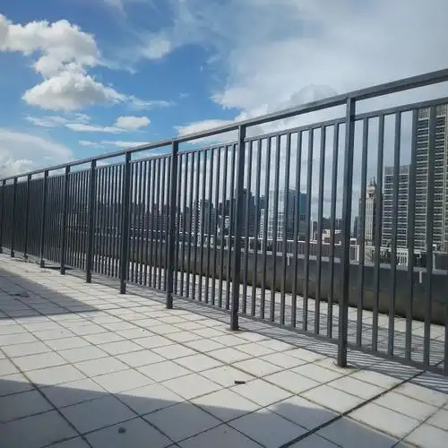楼顶锌钢护栏1.2高烤漆热镀锌护栏价格惠州建筑工地护栏生产厂家
