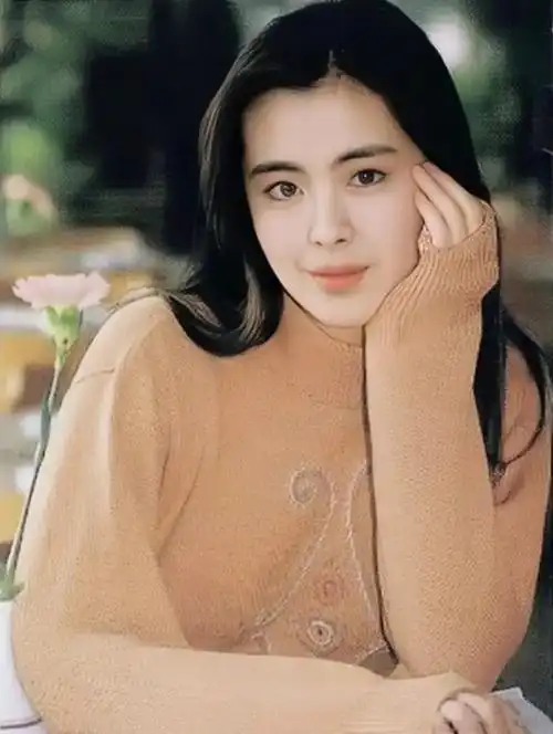 回顾齐秦年轻时管不住下半身却让王祖贤为他买了单他后悔吗