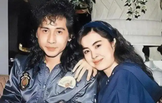 "痴情"的齐秦:与王祖贤相恋10多年,为何转身娶小24岁富家女?