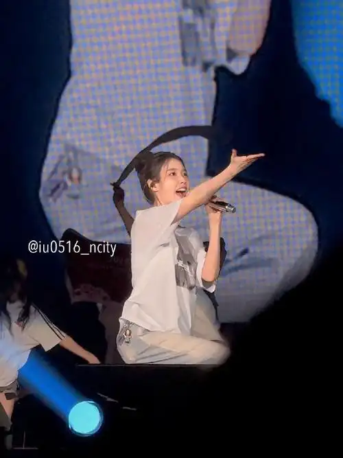 iu李知恩世界巡回演唱会##iu演唱会