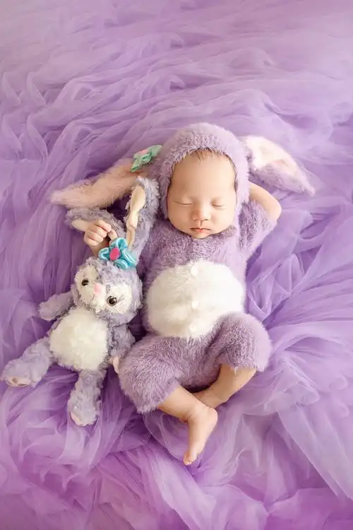 希遇新生儿摄影的儿童摄影作品《新生儿摄影 满月照》