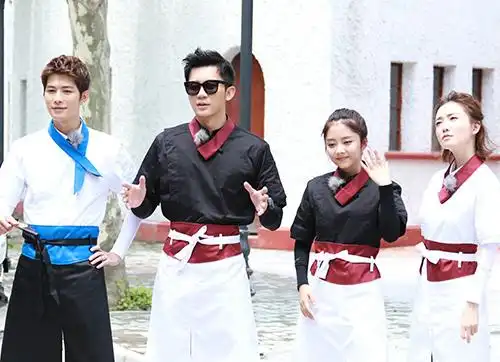 《挑盟2》美食大作战 李晨变身厨师品黑暗料理